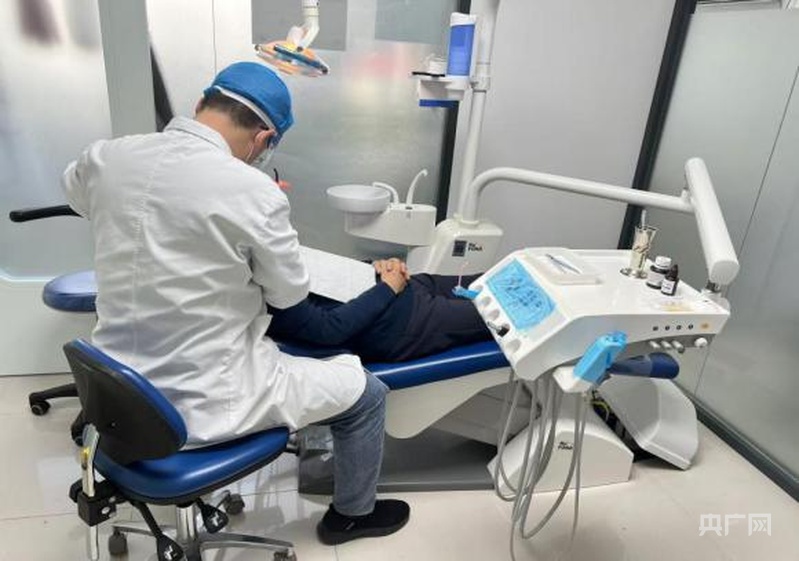 上海累計(jì)建成83家社區(qū)標(biāo)準(zhǔn)化口腔診室，居民“家門口”的口腔診療服務(wù)再升級(jí)